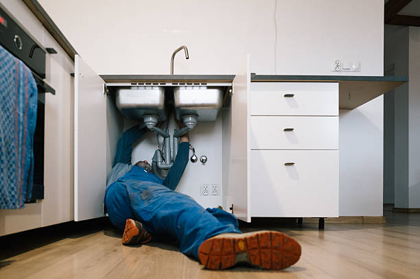 Professional Drain Cleaning technician working in Allen, MD